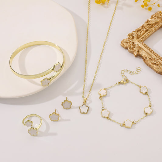 Set elegant